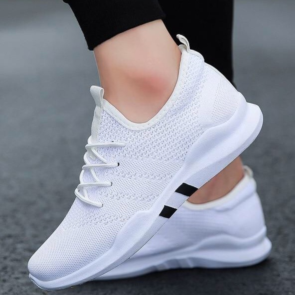 Women’s Lunar Pro sneakers
